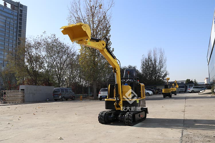  小型挖掘机自身优势特点诸多，不只是说说而已！