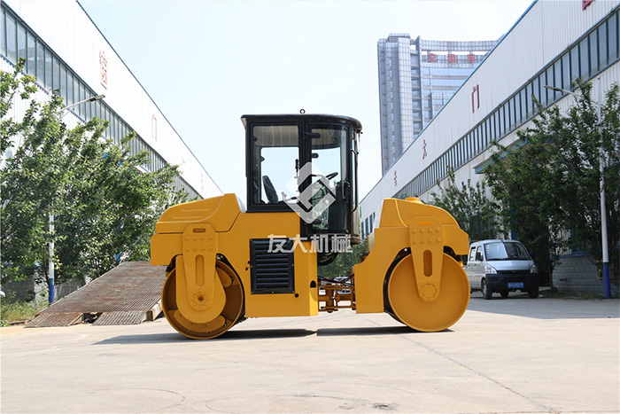 入冬对小型压路机起动机做个保养，助力小型压路机的启动