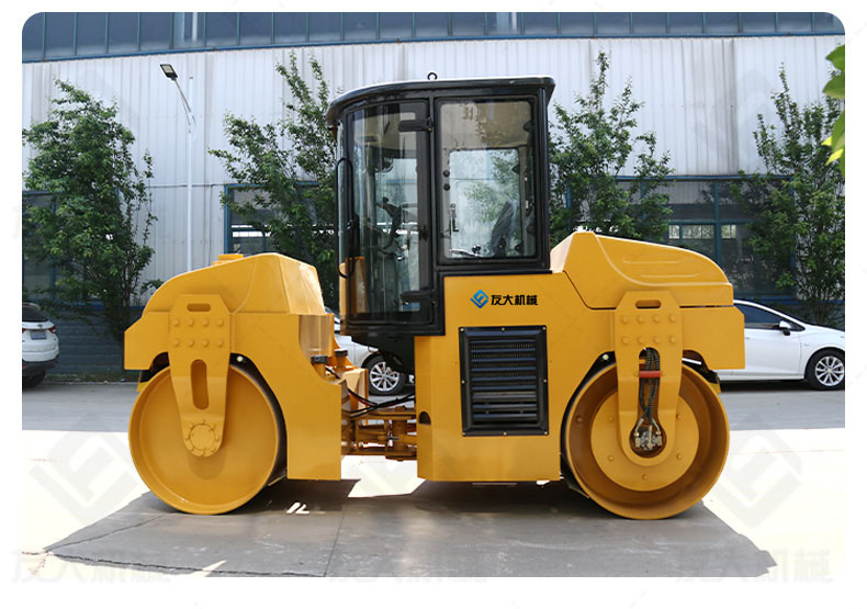 小型压路机